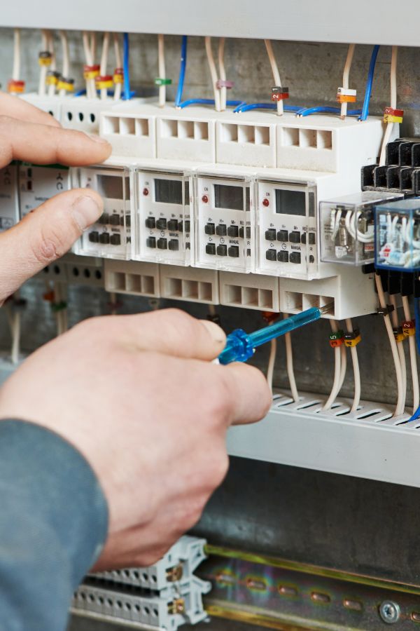 Was kostet ein Elektriker in Düsseldorf?